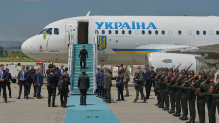 Зеленски пристига в Анкара за среща с Ердоган, 15 май 2025 г.