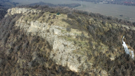 Крепостта Ряховец