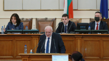 Minister Velislav Minekov during the hearing in parliament