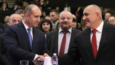 Президентът Румен Радев и министър-председателят Бойко Борисов на 30-годишнината на КНСБ