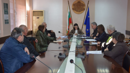 Областната транспортна комисия проведе заседание в заседателната зала на областната администрация във Видин. 