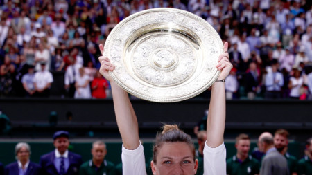 Бившата водачка в световната ранглиста на тенисистките Симона Халеп обяви