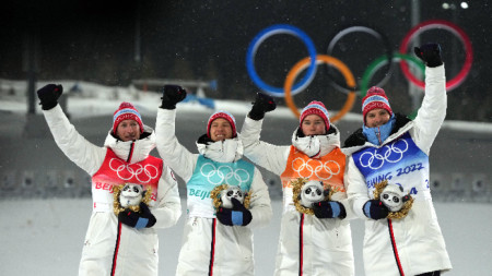 Норвегия спечели олимпийската титла в отборното състезание от северната комбинация