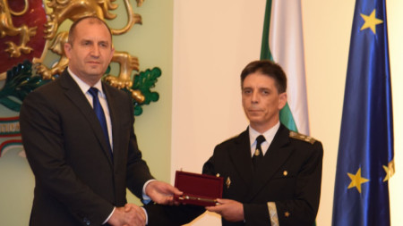 Президентът назначава Георги Пенев за зам.-командир на ВМС