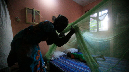 Световната здравна организация одобри ваксината срещу малария RTS S AS01 първата