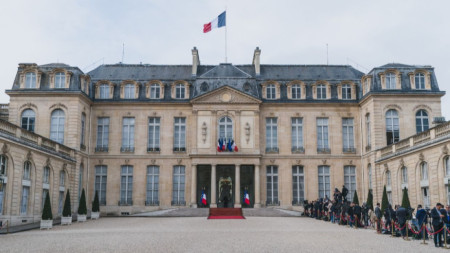 Снимка: ФБ на президентството на Франция