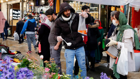 Пазар в Техеран, 19 март 2020 г.