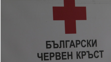 Пилотният проект се изпълнява от Българският червен кръст в партньорство със здравното и социалното министерство и норвежка асоциация