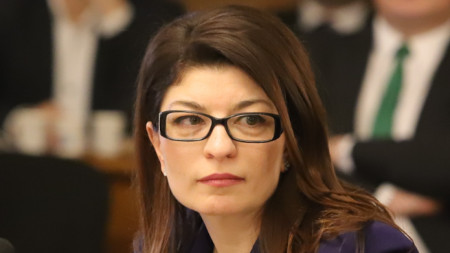 Десислава Атанасова по време на изслушването на кандидатите за съдии в Конституционния съд от квотата на НС -  18 януари 2024 г.