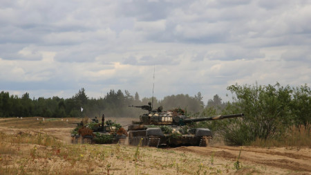Беларуски танкове, които ще участват в маневри с ЧВК 