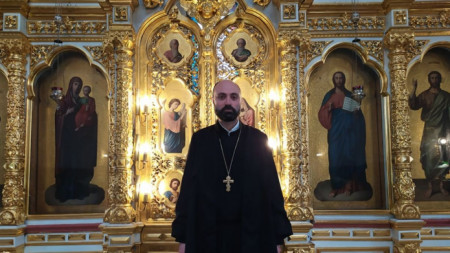 Отец Лъчезар Попов 