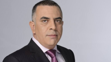 Кандидатът на ГЕРБ Стефан Радев е кмет на Сливен от 2015 г. 