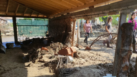 Село Каравелово е сред засегнатите от потопа, 5 септември 2022 г.