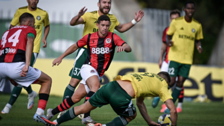 Отборите на Добруджа и Локо (Сф) завършиха наравно 2:2
