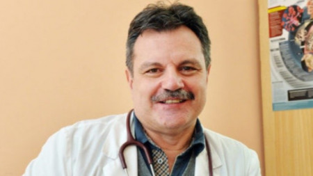 Д-р Александр Симидчиев