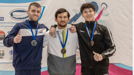 Йордан Александров със сребро на успоредка от световната купа по спортна гимнастика във Варна