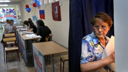 Трети ден продължава гласуването на парламентарните избори в Русия Тази