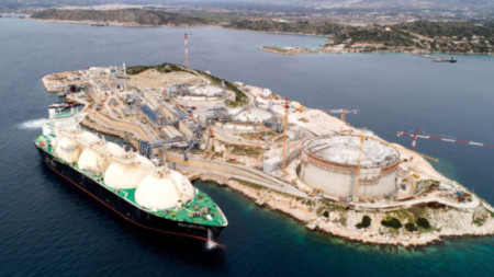 Терминал за втечнен газ на гръцкия остров Ревитуса