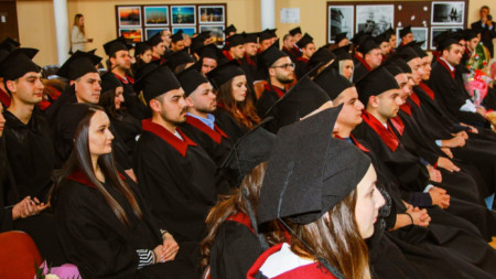 Промоция на випуск 2019 на Корабостроителния факултет на ТУ-Варна