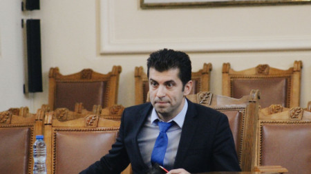 Премиерът Кирил Петков съобщи в рамките на парламентарния контрол който