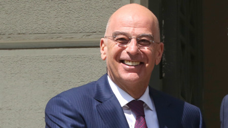 Гръцкият министър на отбраната Никос Дендиас