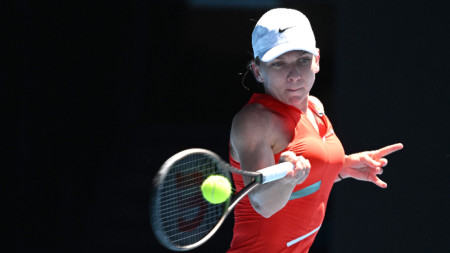 Симона Халеп отпадна на осминафинал на откритото първенство на Австралия.