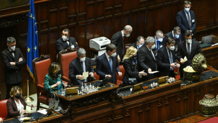 Италианския парламент не избра президент на страната и на вторият