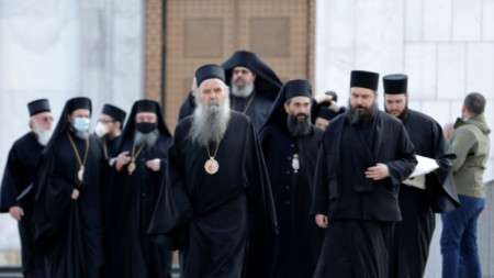 Сръбските митрополити се събраха извънредно след смъртта на патриарх Ириней