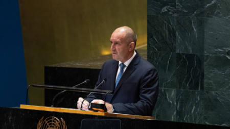 El presidente de Bulgaria, Rumen Radev ante la Asamblea General de la ONU en Nueva York, 25 de septiembre de 2024 