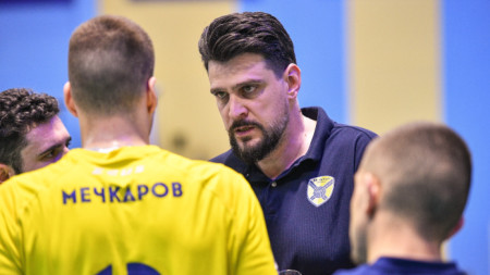 Тодор Алексиев ще бъде един от двамата треньори на отбора.