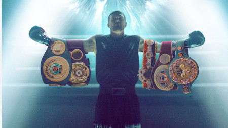 Поясите на украинеца намаляха с един.