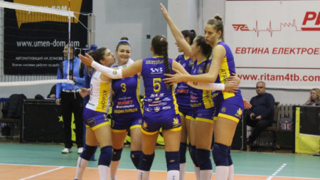Шампионките с нов рекорд в българския женски волейбол