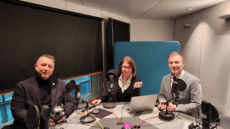 Ivaylo Valchev (ITN/ECR), Irina Nedeva (BNR) and Andrey Kovatchev (GERB/EPP) in Radio studio 1 of the EP, Strasbourg, 12 Feb 2025