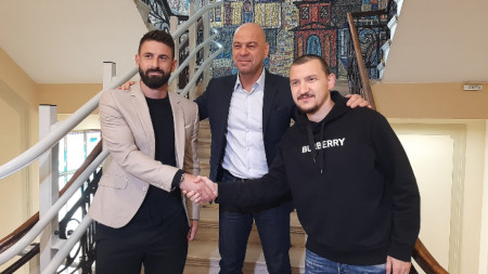 Не строим стадиони за хулигани, заяви кметът Костадин Димитров