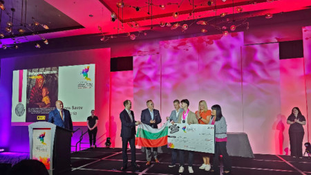 Българче спечели второ място в най-голямото ученическо международно състезание по креативен дизайн