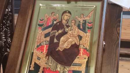 Копие на Чудотворната икона на Пресвета Богородица 