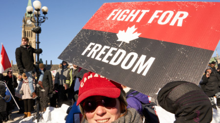 На протеста в Отава, Канада