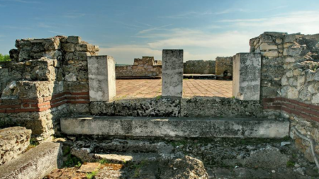 античният град Улпия Ескус