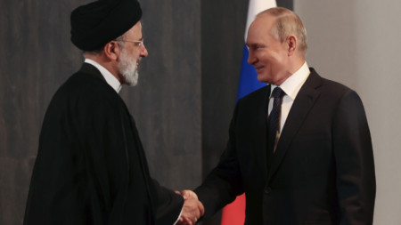 Иранският президент Ибрахим Раиси и руският държавен глава Владимир Путин