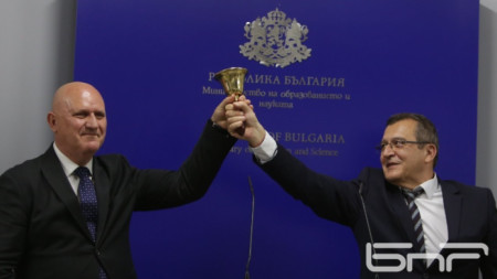 Проф. Галин Цоков (вляво) и проф. Сашо Пенов в МОН-  6 юни 2023 г.