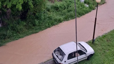 Наводнена улица в Дряново