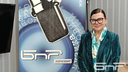 Соня Момчилова
