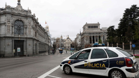Агенти на испанската Национална полиция арестуваха мъж като предполагаем участник