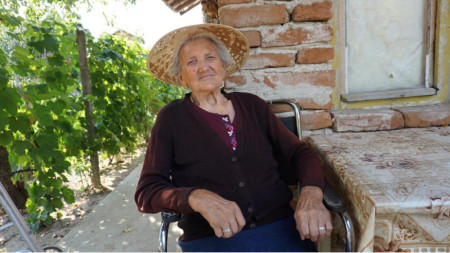 Надежда Маринова навършва 100 години. 