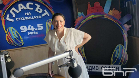Левена Лазарова