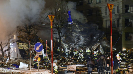 Последиците след взрива в ресторанта в северния японски град Сапоро.