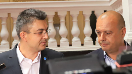Пламен Николов и Христо Проданов в парламента - 6 август 2021 г.