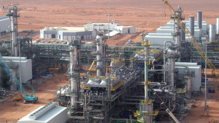 Националната петролна корпорация NOC на Либия съобщи във вторник че