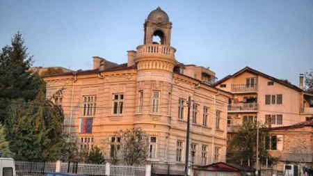Tarihi Medresetü’n-Nüvvab binası.