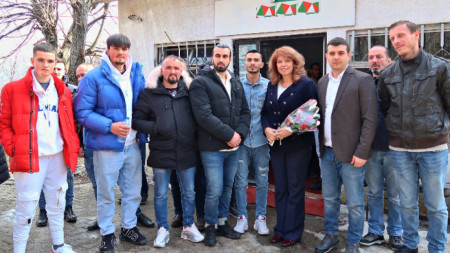 Вицепрезидентът Илияна Йотова се срещна с представители на българската общност в Косово.